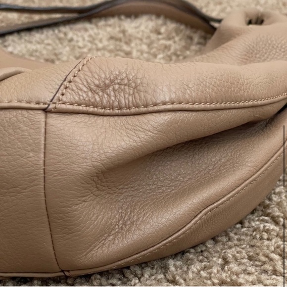 MICHAEL KORS genuine leather tassel shoulder bag boho style - Picture 9 of 14